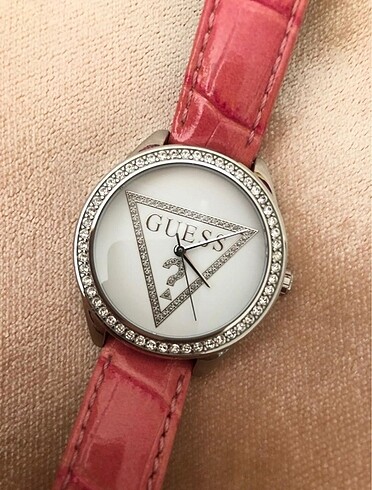 Guess Limited Edition Taşlı Kadın Saat