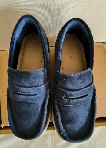 28 Beden Zara Erkek Çocuk Süet Loafer