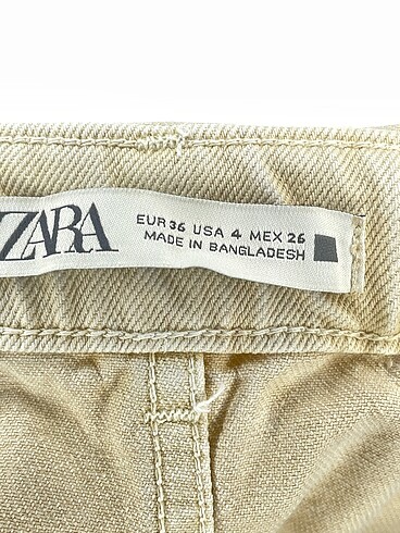 36 Beden ten rengi Renk Zara Jean / Kot Şort %70 İndirimli.