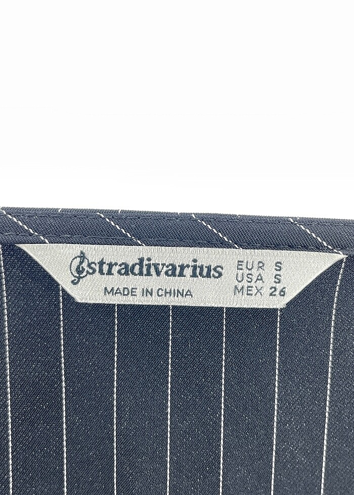 Stradivarius Kısa Tulum %70 İndirimli. - Görsel 4