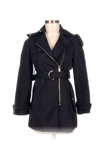 Mango Trenchcoat %70 İndirimli.