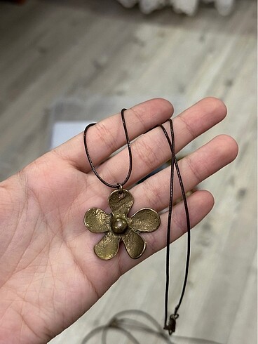Vintage tarz çiçek kolye