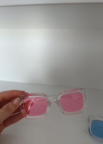 Şeffaf Çerçeveli Mavi pembe kombin Gözlüğü - Görsel 2
