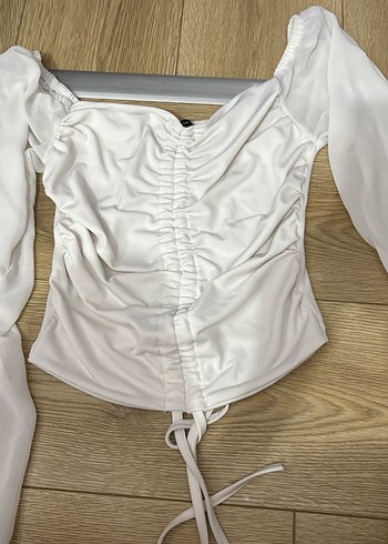 Diğer Beyaz Drapeli Mini Bluz