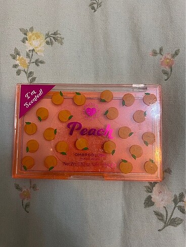 Beden I Heart Revolution Ombre Blush Peach