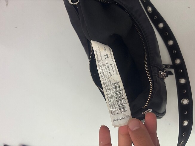  Beden siyah Renk Stradivarius Çanta