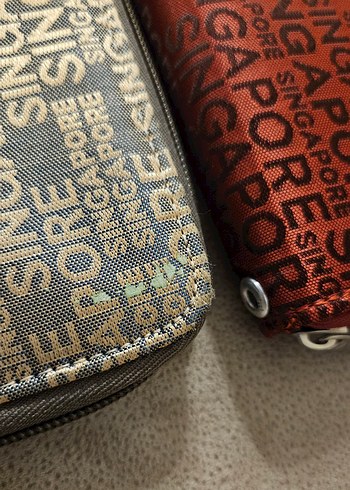 Kırmızı ve Altın Renk Cüzdan - Görsel 3