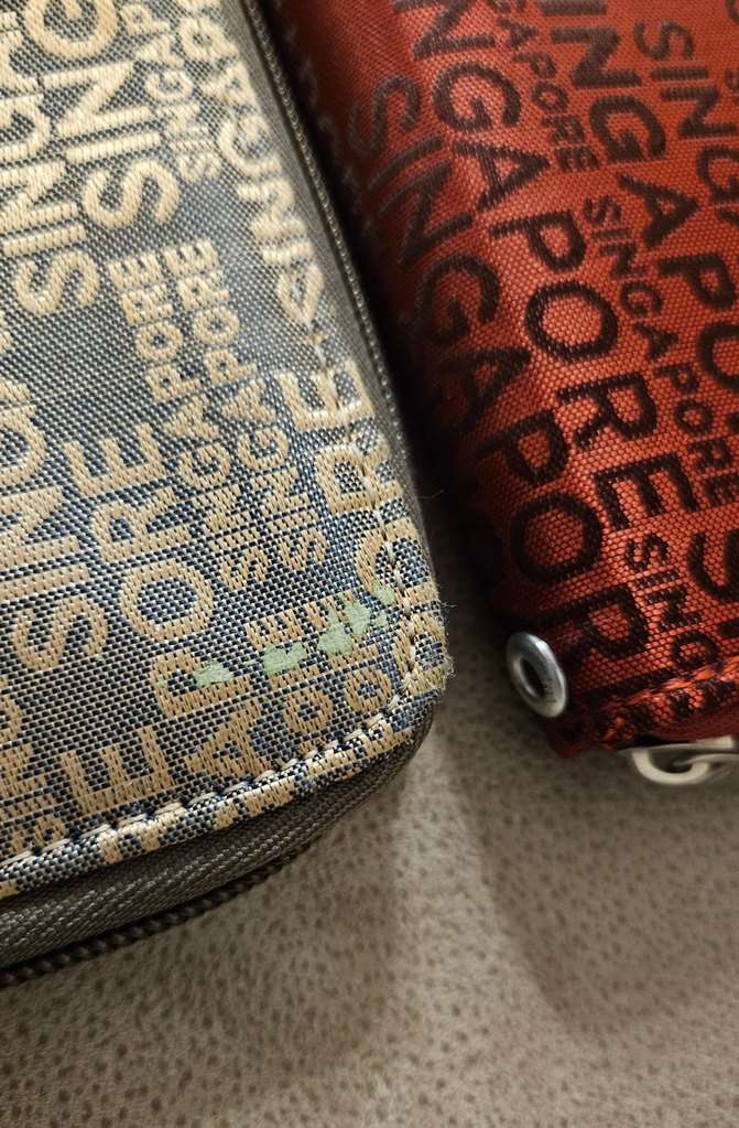 Kırmızı ve Altın Renk Cüzdan - Görsel 3