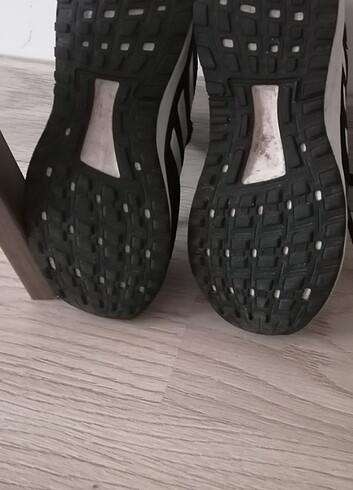 29 Beden siyah Renk Adidas erkek çocuk spor ayakkabı 