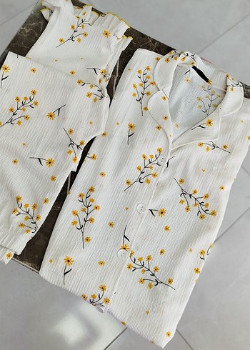 Beyaz papatya Çiçek Desenli Kısa Kollu Kadın Pijama - Görsel 6