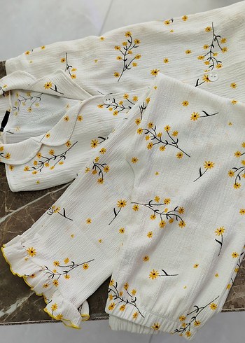 Beyaz papatya Çiçek Desenli Kısa Kollu Kadın Pijama - Görsel 8