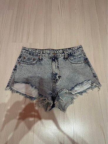 Bershka şort