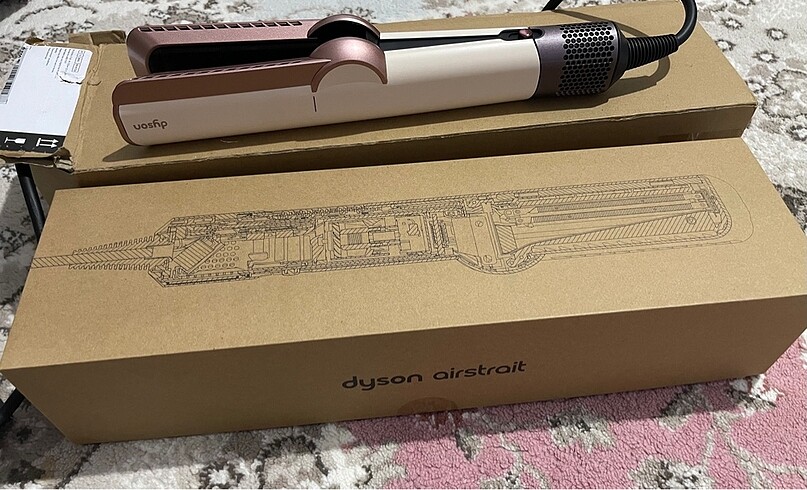 Dyson Dyson airstrait