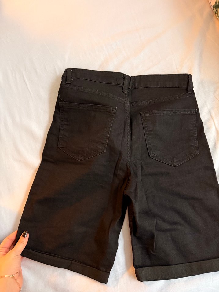 Defacto Siyah Kadın Kot Şort - Görsel 4