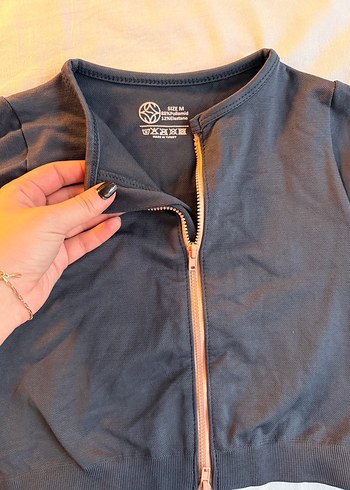 Seamlesstence Gri Pembe Fermuarlı Spor Ceket - Görsel 2