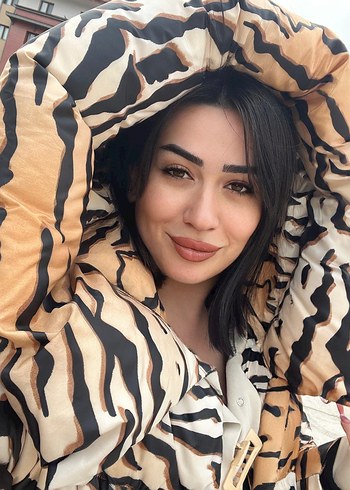 Kahverengi Zebra Desenli Kadın Kışlık Mont - Görsel 4