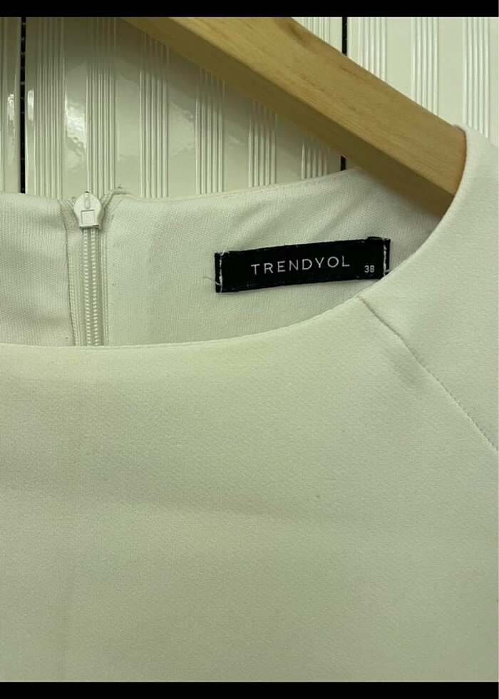 Beyaz elbise - Görsel 4