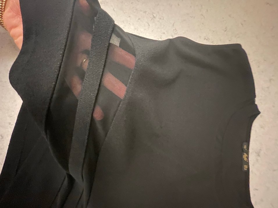 Siyah renk tül detaylı bluz - Görsel 3