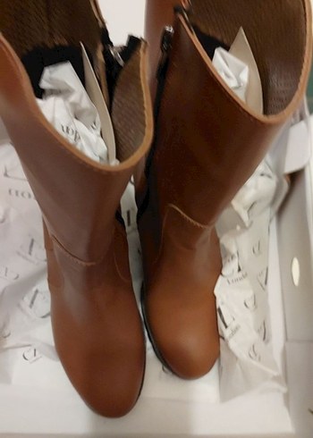 Kahverengi Deri Kadın Bot Fermuarlı Topuklu - Görsel 4