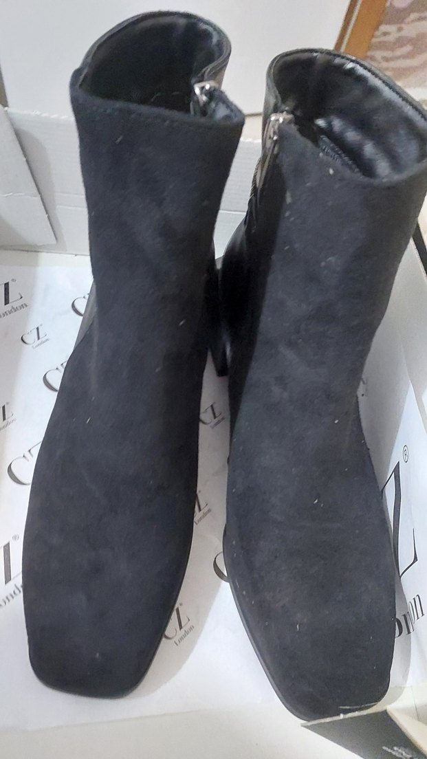 Siyah Süet Tokalı Blok Topuk Bot - Görsel 2