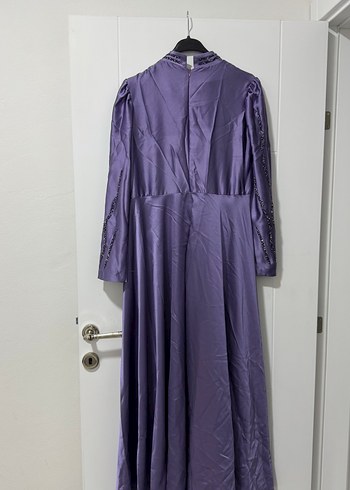 Mor Uzun Kollu Nakışlı Abiye Elbise - Görsel 3