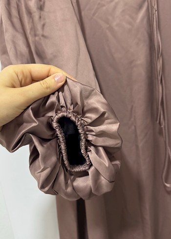 Saten balon kol abiye elbise - Görsel 3