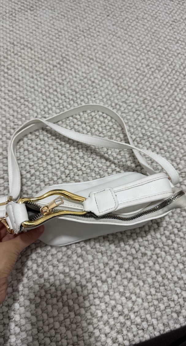 Minimalist Beyaz Deri Kadın Çanta - Görsel 2