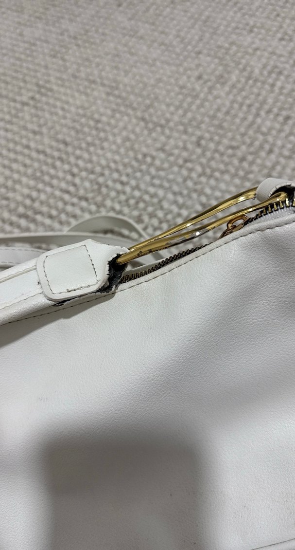 Minimalist Beyaz Deri Kadın Çanta - Görsel 4