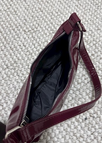 Bordo Parlak Deri Kadın Omuz Çantası - Görsel 3