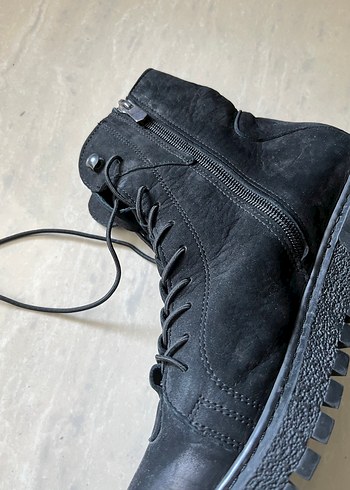 Siyah Süet Gotik Stiletto Topuklu Botlar - Görsel 3