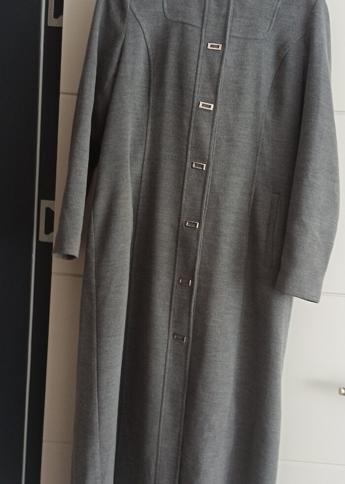 Kürk kapşonlu pardesu - Görsel 3