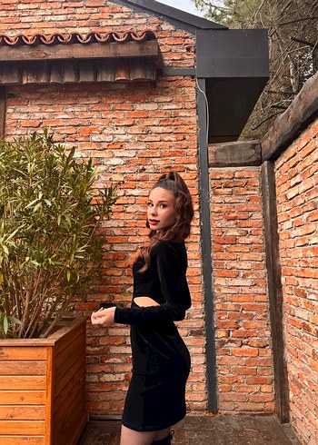 Koton Siyah Süet Mini Elbise, Yüksek Yaka, Uzun Kollu - Görsel 3