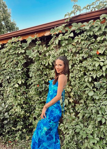 Koton Mavi Bağlama Desenli Uzun Drapeli Elbise - Görsel 2