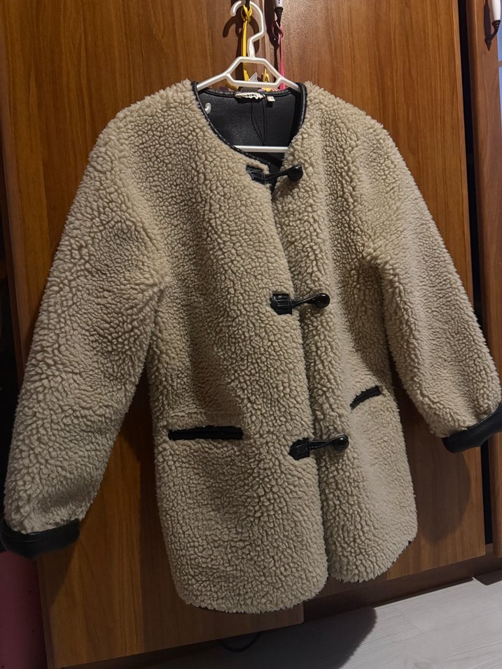 Kahverengi Peluş Kadın Kaban - Görsel 3