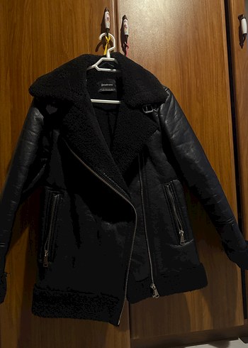 Stradivarius Siyah Kürklü Deri Biker Ceket - Görsel 2