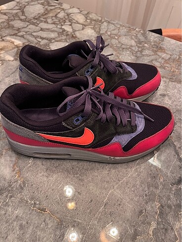 Nike Air