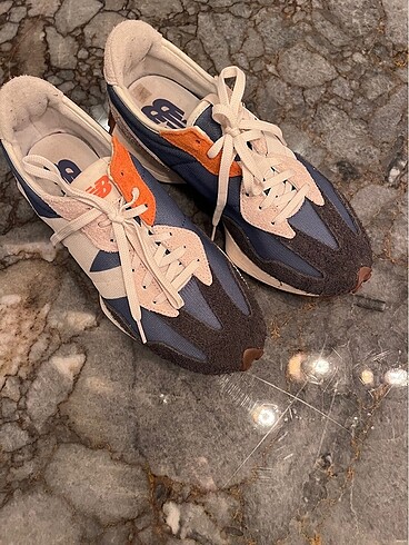 New balance 327