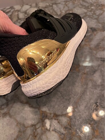 40 Beden Adidas ultra boost