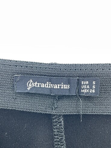s Beden siyah Renk Stradivarius Midi Etek %70 İndirimli.