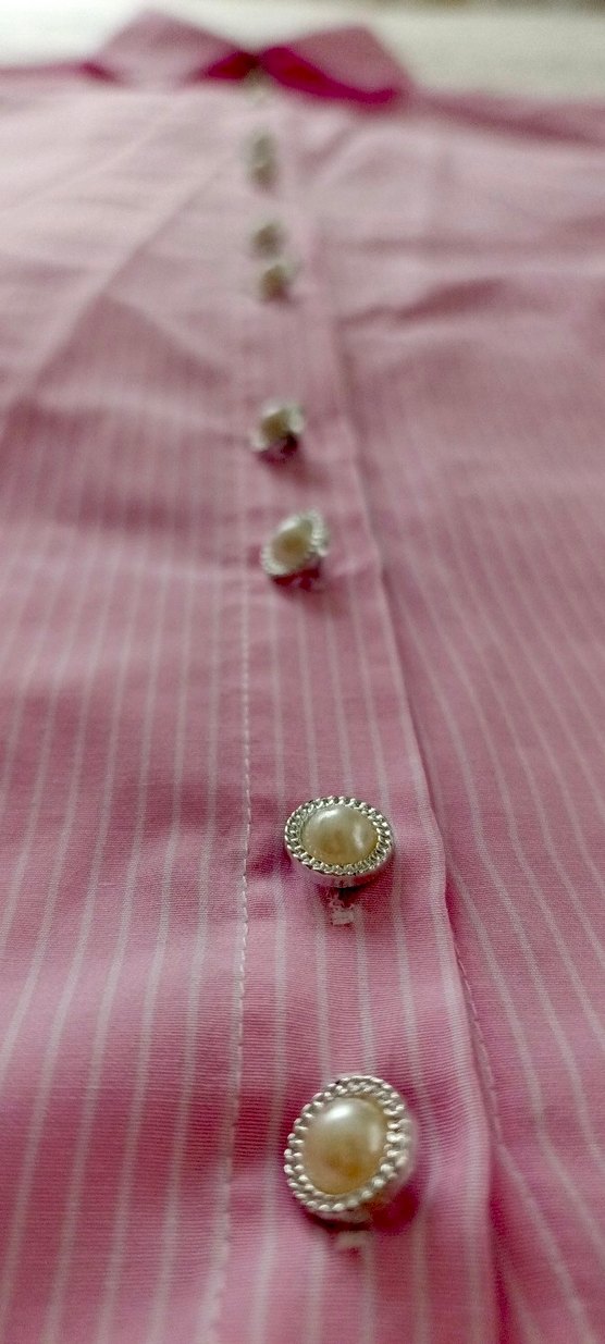 Pembe Düğmeli Kadın Gömlek - Görsel 3