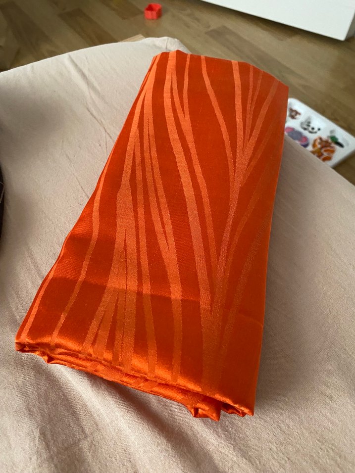 Turuncu Desenli şal - Görsel 3