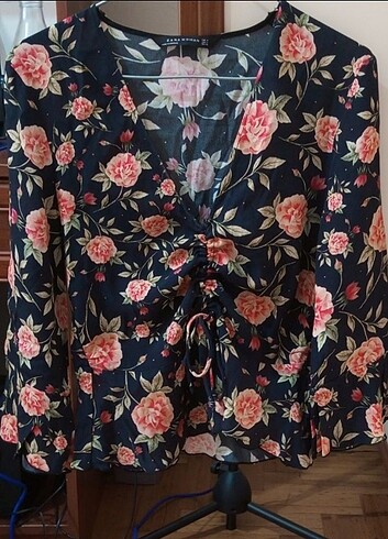 Zara Zara Woman Çiçek Baskılı Üst/Bluz