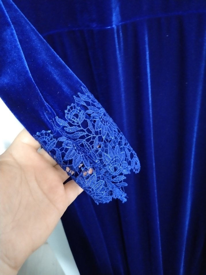 Kadın Mavi Uzun Nakışlı Straplez Elbise - Görsel 3