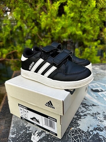 Adidas ADİDAS ÇOCUK SPOR AYAKKABI 27 NUMARA