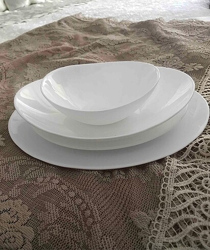 Yemek tabak seti