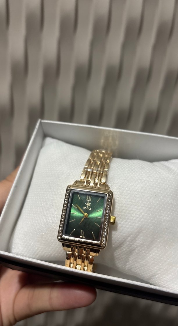 Altın Renkli Klasik Kadın Kol Saati - Görsel 2