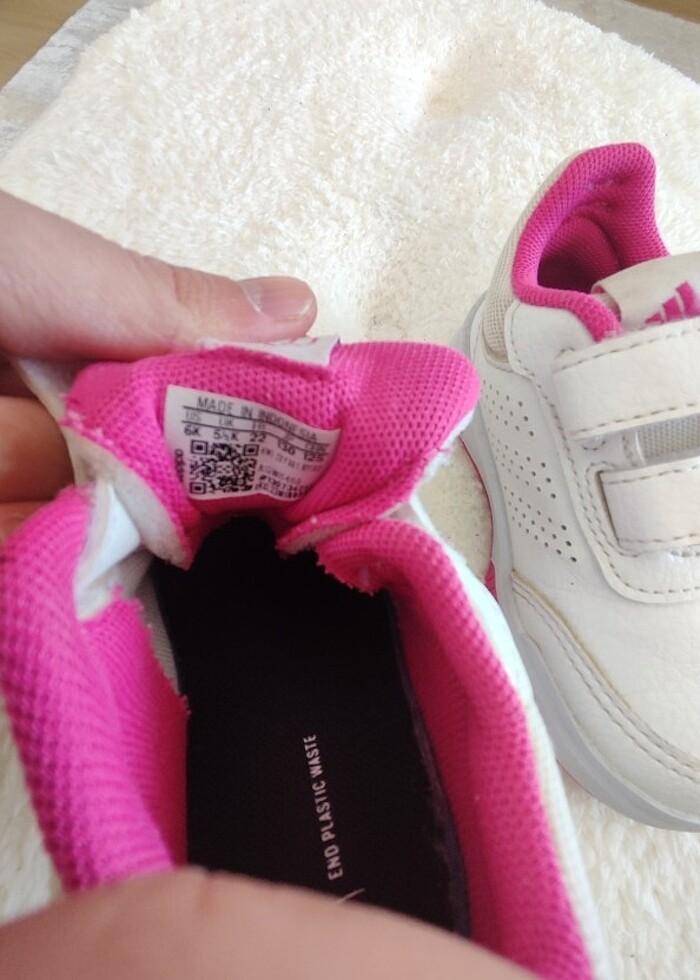 Adidas 22 numara  - Görsel 2