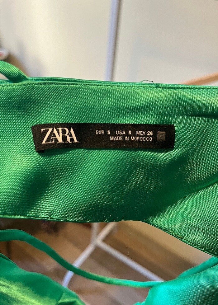 Zara Gece Elbisesi - Görsel 4