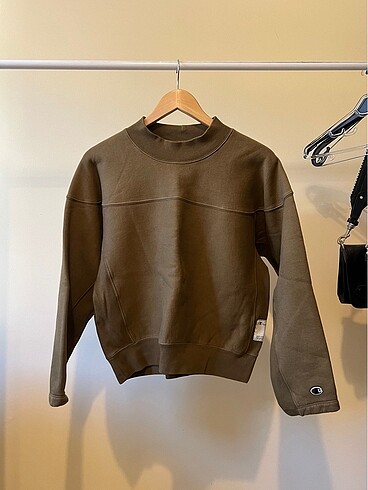 Champion Sweatshirt
