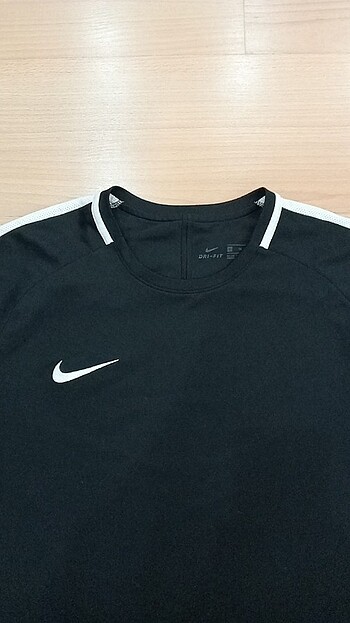 Nike Erkek tişört